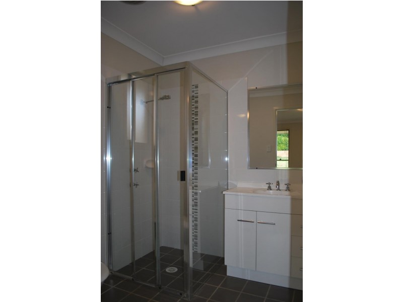 10 Farrier Cres, Hamlyn Terrace NSW 2259