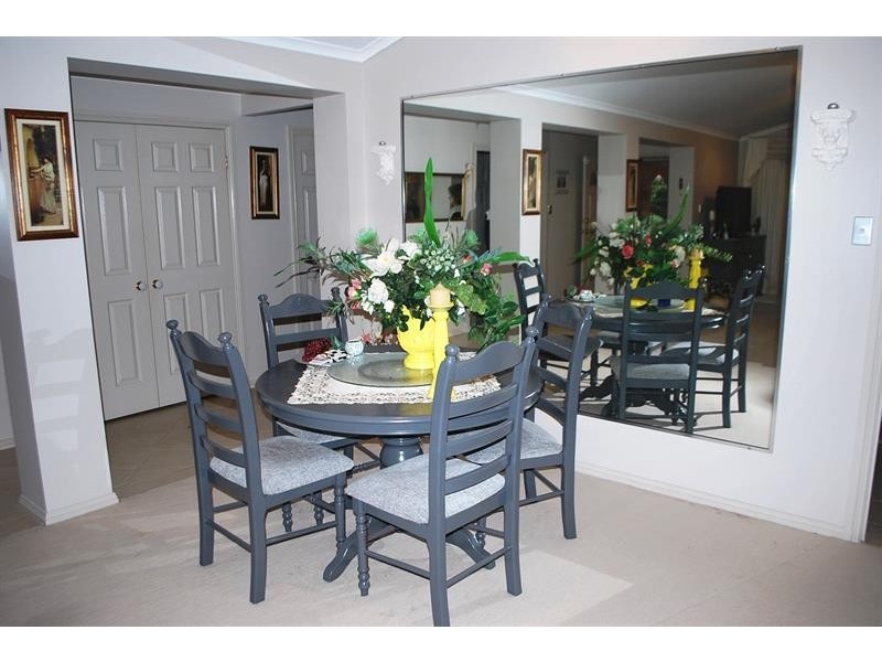 8 Tuscan Pl, Blue Haven NSW 2262