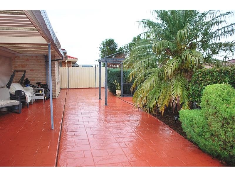 8 Tuscan Pl, Blue Haven NSW 2262