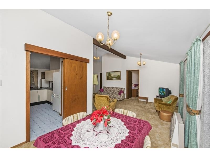 5 Minnamurra Rd, Gorokan NSW 2263