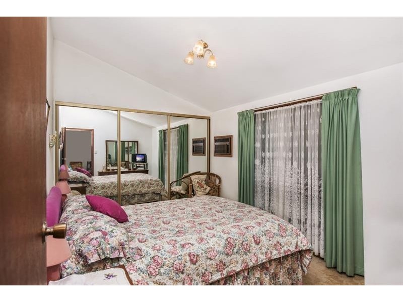 5 Minnamurra Rd, Gorokan NSW 2263