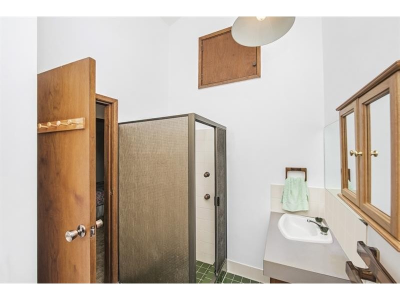 5 Minnamurra Rd, Gorokan NSW 2263
