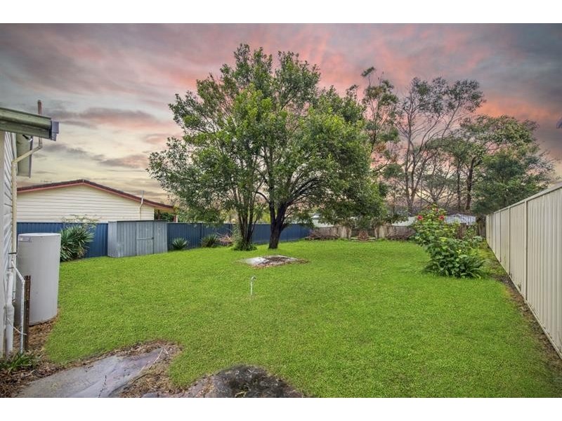 56 Katoomba  Ave, San Remo NSW 2262
