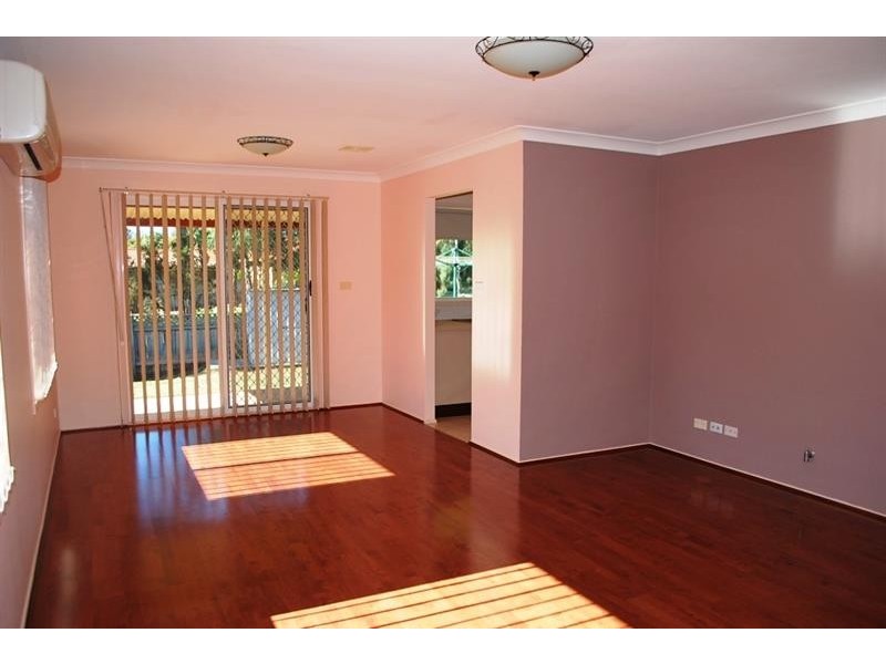 13 Tandara Cl, Blue Haven NSW 2262