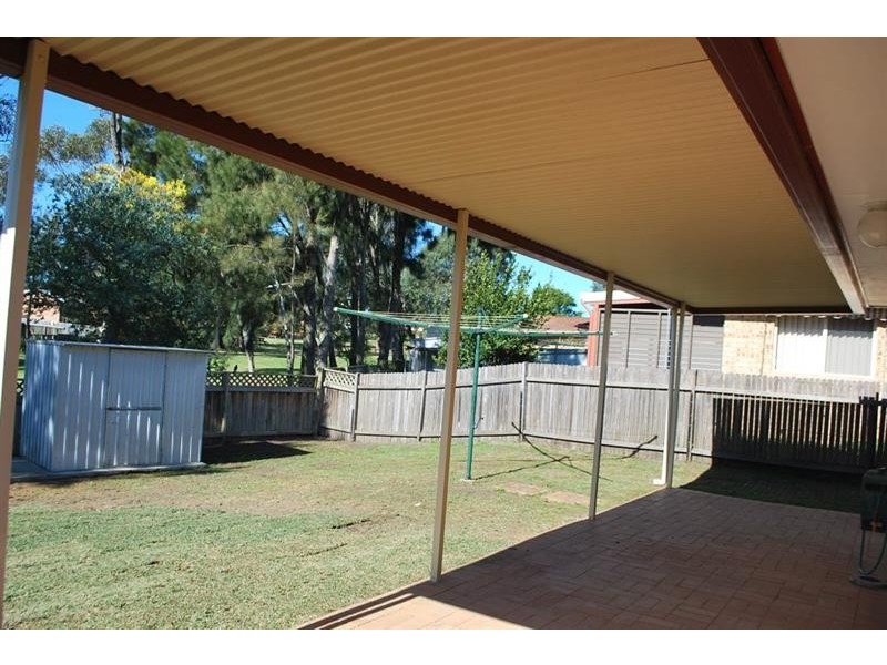 13 Tandara Cl, Blue Haven NSW 2262