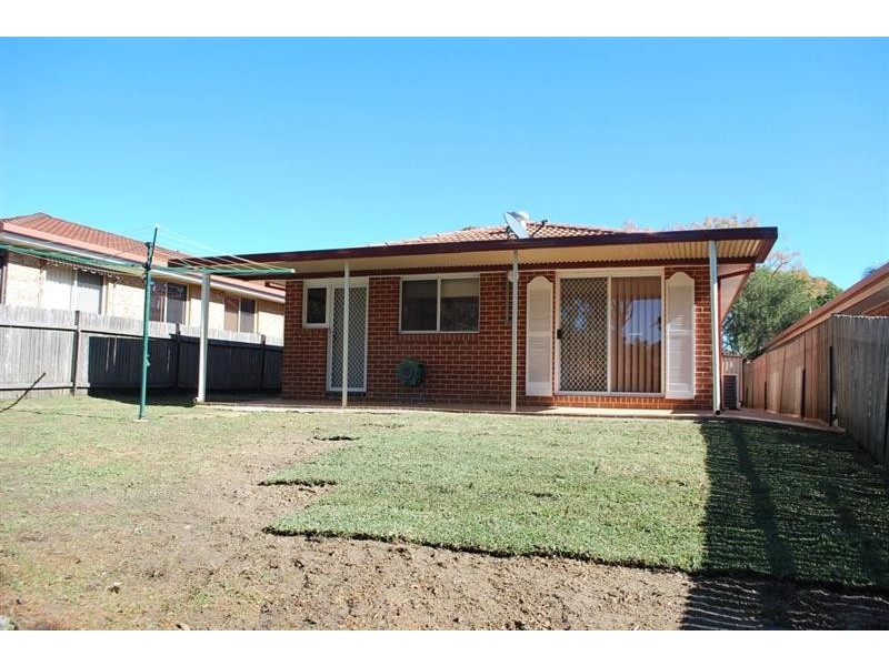 13 Tandara Cl, Blue Haven NSW 2262