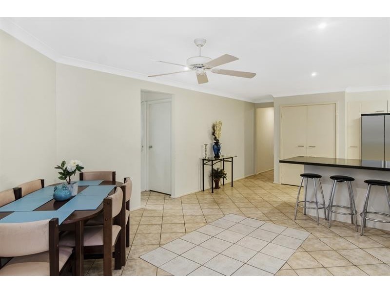5 Dean Ave, Kanwal NSW 2259