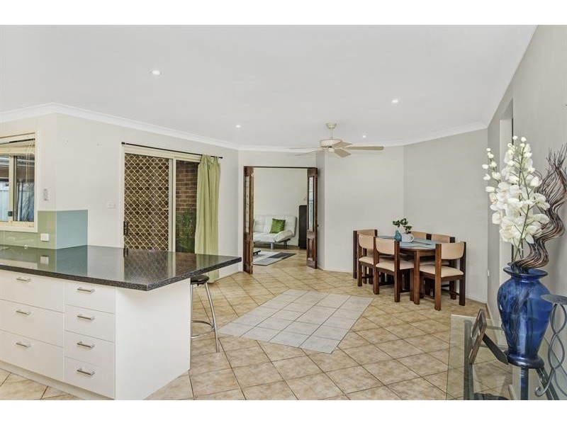 5 Dean Ave, Kanwal NSW 2259