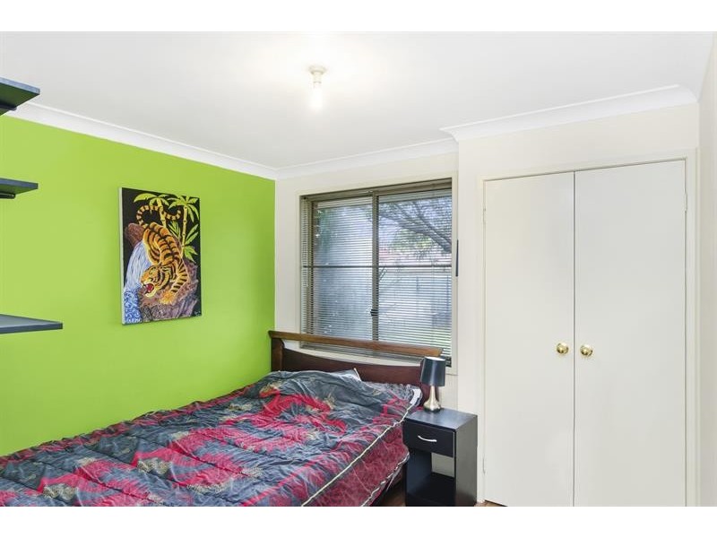 5 Dean Ave, Kanwal NSW 2259