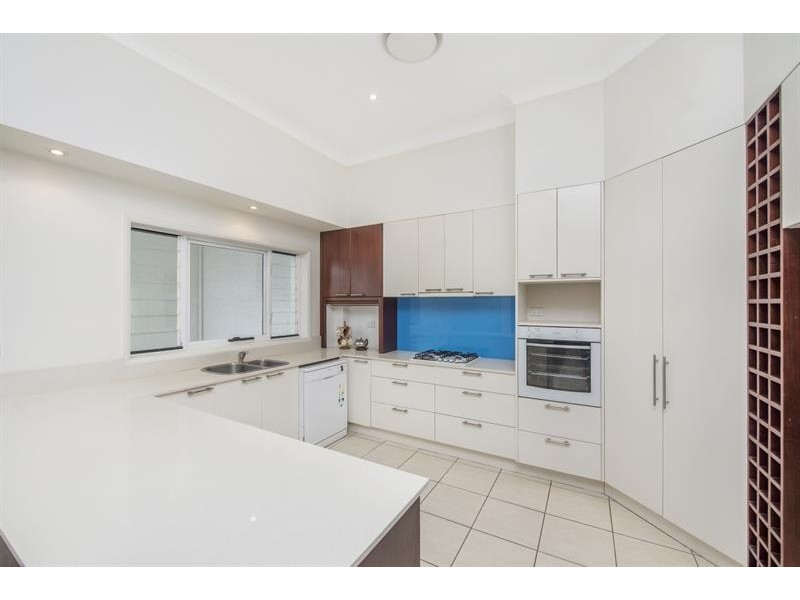 6 Mathews St, Norah Head NSW 2263