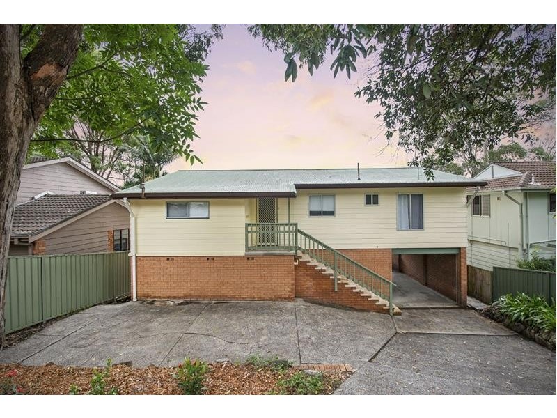 17 Donegal St, Berkeley Vale NSW 2261