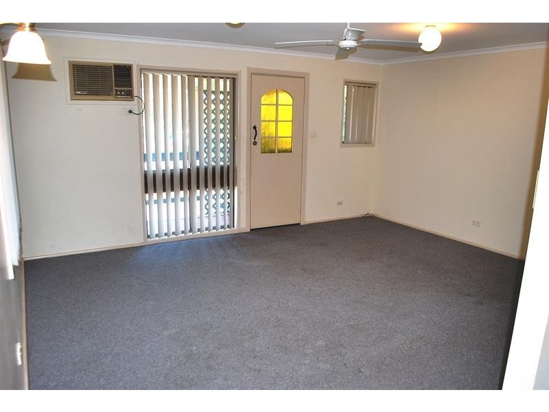 45 Moala Pde, Charmhaven NSW 2263