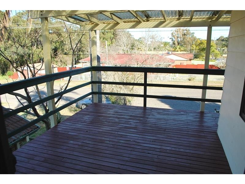 45 Moala Pde, Charmhaven NSW 2263
