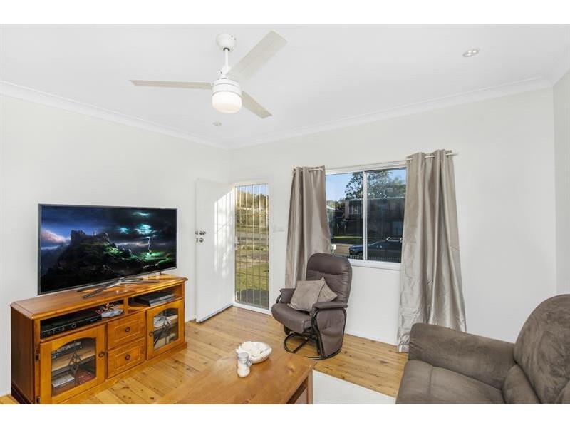 10 Galena St, Gorokan NSW 2263