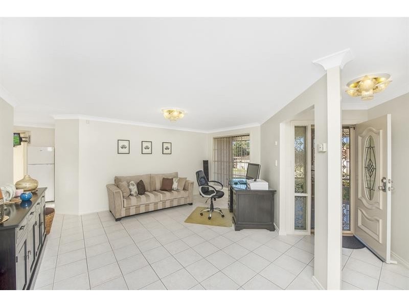 7 Keswick Dr, Lake Haven NSW 2263