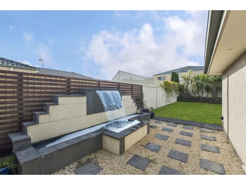 10 Viewmont Way, Woongarrah NSW 2259