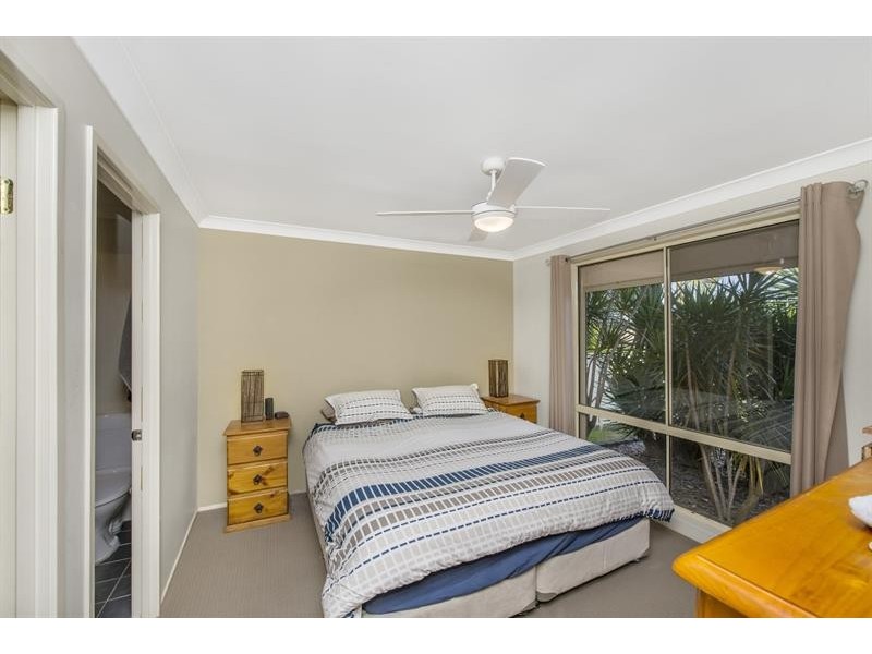 10 Viewmont Way, Woongarrah NSW 2259