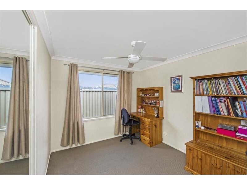 10 Viewmont Way, Woongarrah NSW 2259