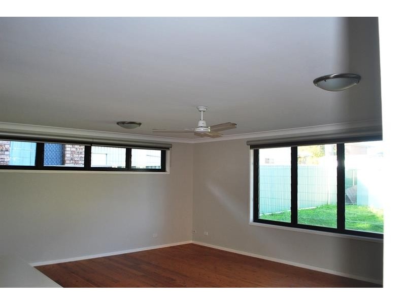 7 Springall Ave, Wyongah NSW 2259