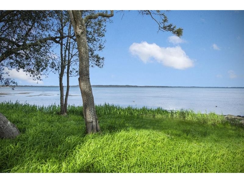 14 Lett St, Gorokan NSW 2263