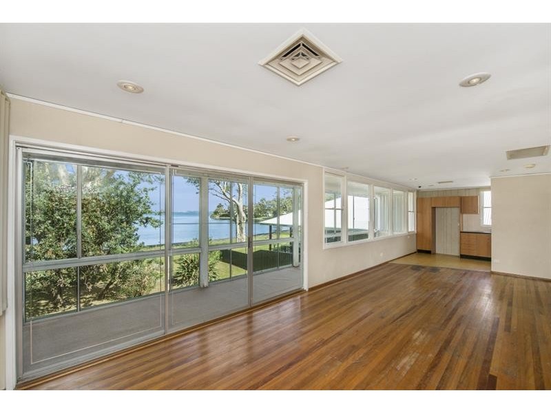 14 Lett St, Gorokan NSW 2263