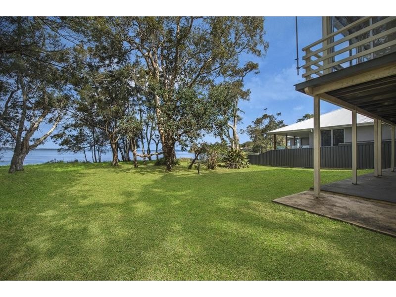 14 Lett St, Gorokan NSW 2263