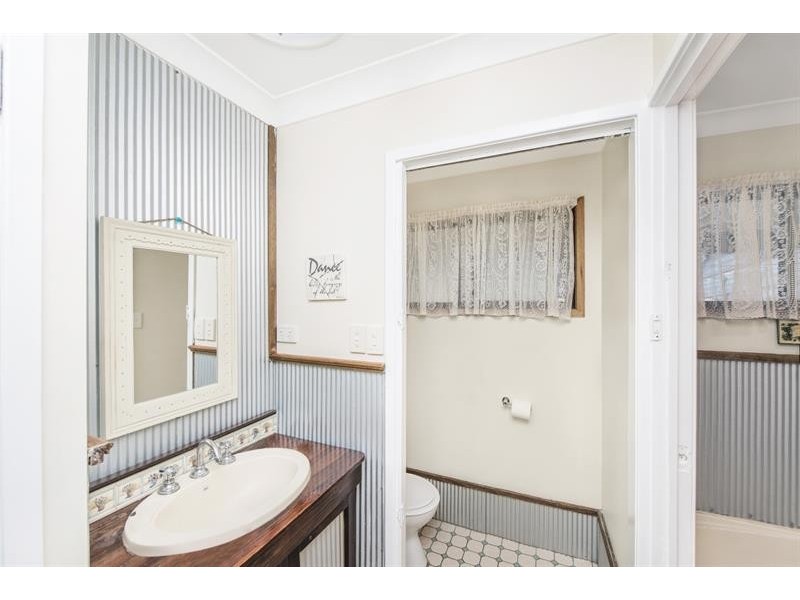 Tuggerawong NSW 2259