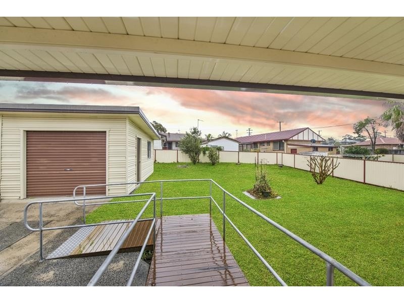 38 Maxwell Ave, Gorokan NSW 2263
