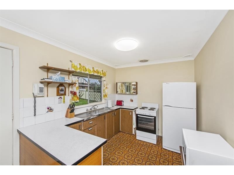 38 Maxwell Ave, Gorokan NSW 2263
