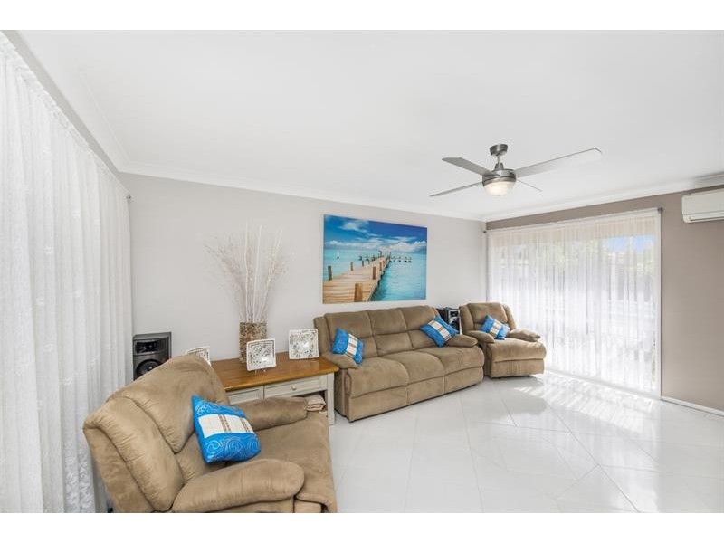 42 Irving Ct, Hamlyn Terrace NSW 2259
