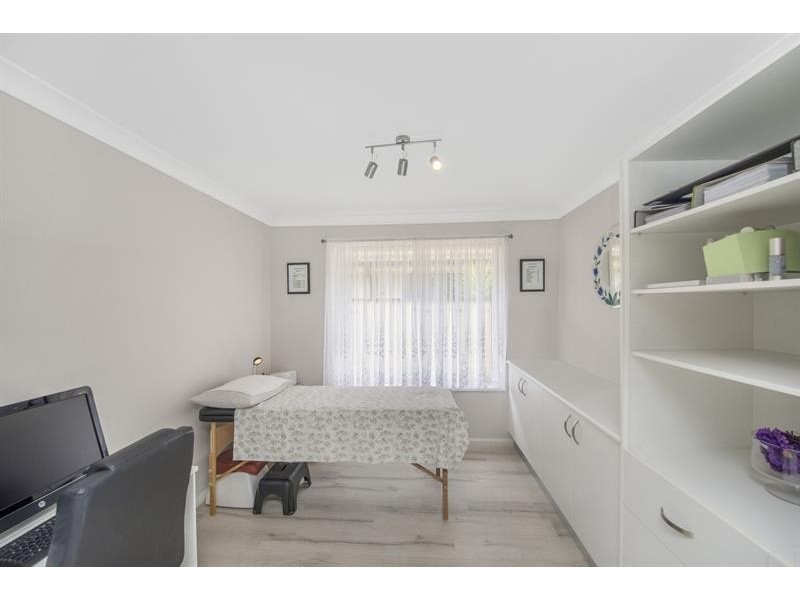 42 Irving Ct, Hamlyn Terrace NSW 2259
