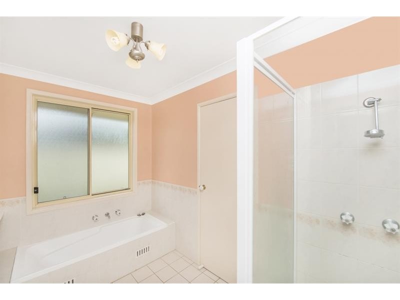 1 Lomandra Tce, Hamlyn Terrace NSW 2259