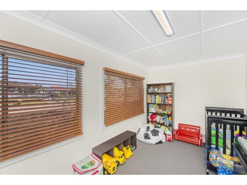 79 Ocean View Rd, Gorokan NSW 2263