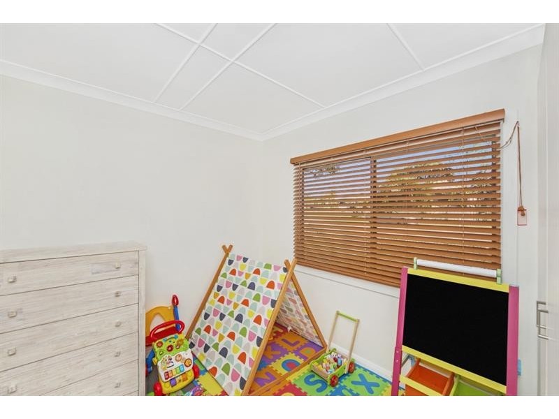 79 Ocean View Rd, Gorokan NSW 2263