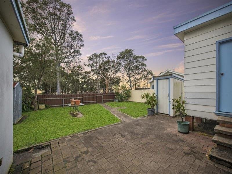 7 Tosca Dr, Gorokan NSW 2263