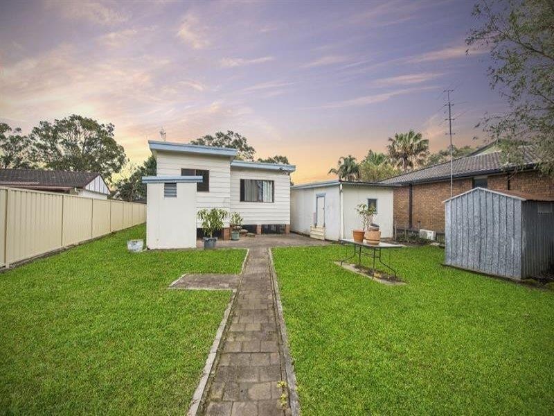 7 Tosca Dr, Gorokan NSW 2263