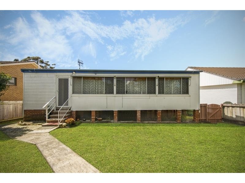 20 Ruby St, Gorokan NSW 2263