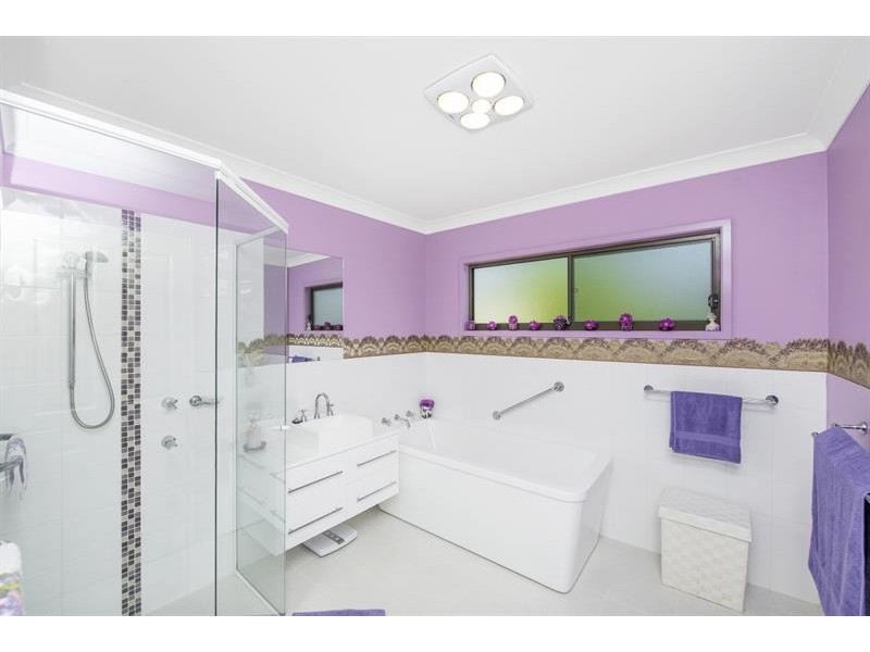 53 Irene Pde, Noraville NSW 2263