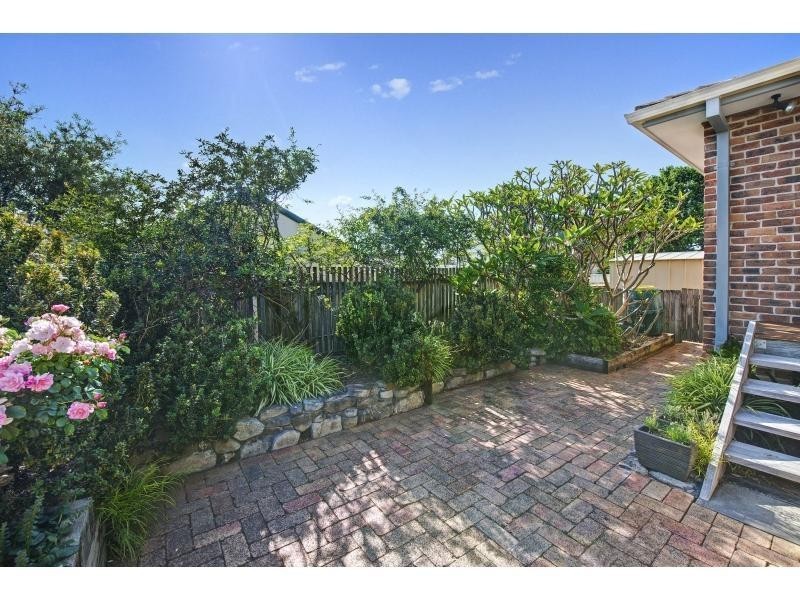 19 Vena Ave, Gorokan NSW 2263