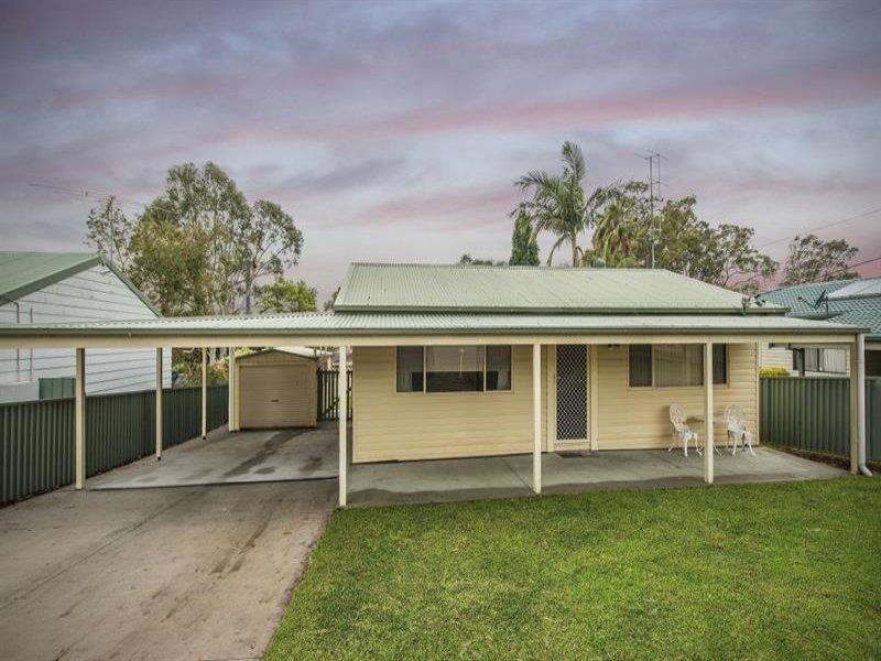 26 Anembo Ave, Summerland Point NSW 2259