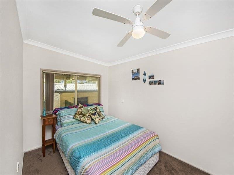 26 Anembo Ave, Summerland Point NSW 2259