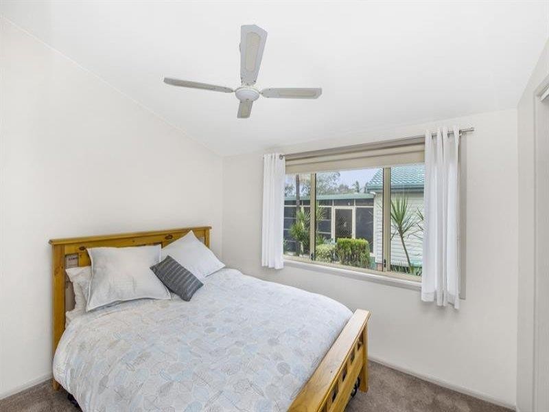 26 Anembo Ave, Summerland Point NSW 2259
