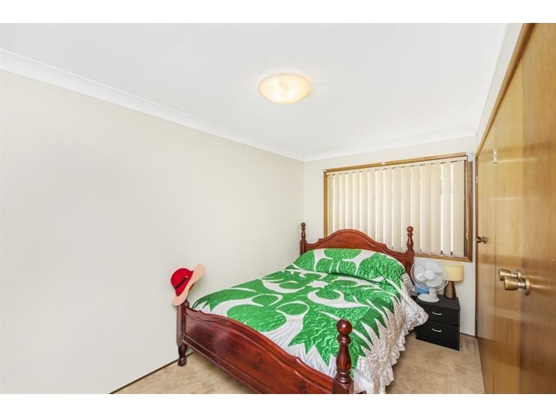2 Kanimbla Ave, Charmhaven NSW 2263