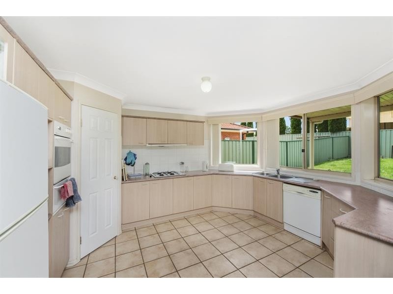 19 Skye Cl, Hamlyn Terrace NSW 2259