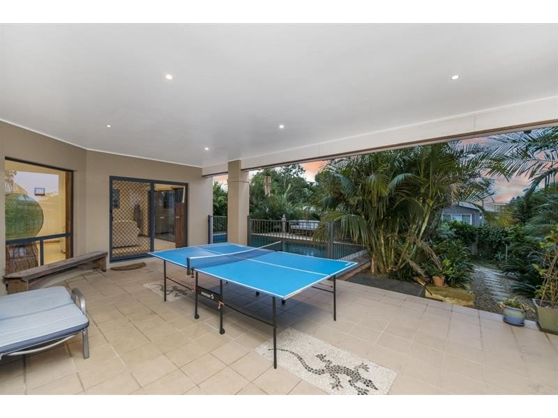 18 Soldiers Point Dr, Norah Head NSW 2263