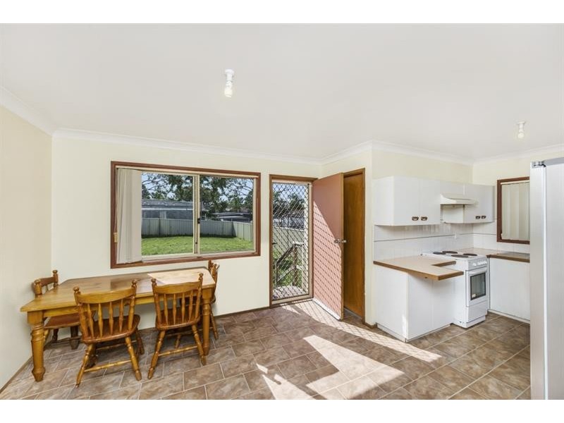 29 Katoomba Ave, San Remo NSW 2262