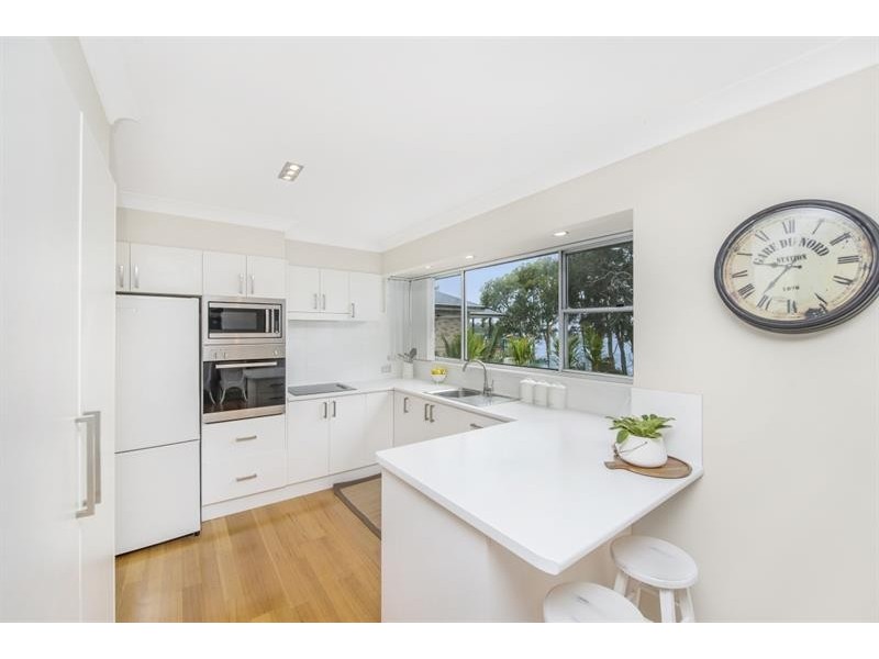 40 Woodland Pkwy, Buff Point NSW 2262