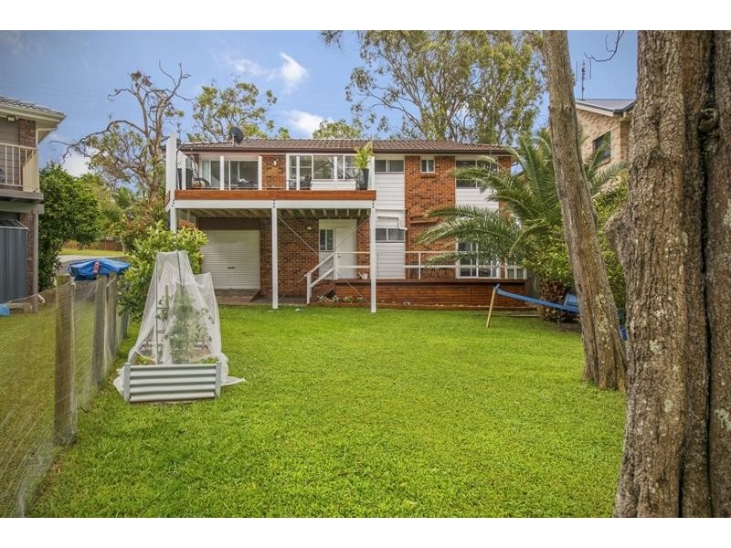 40 Woodland Pkwy, Buff Point NSW 2262