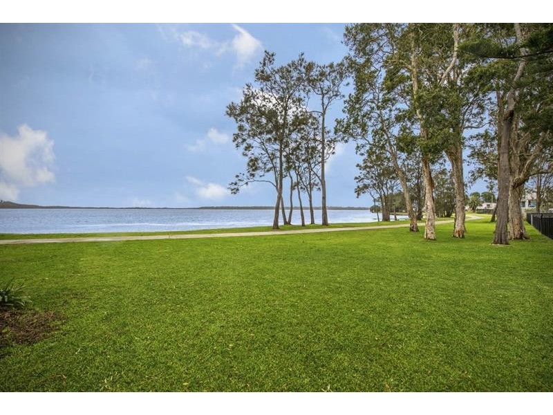 40 Woodland Pkwy, Buff Point NSW 2262