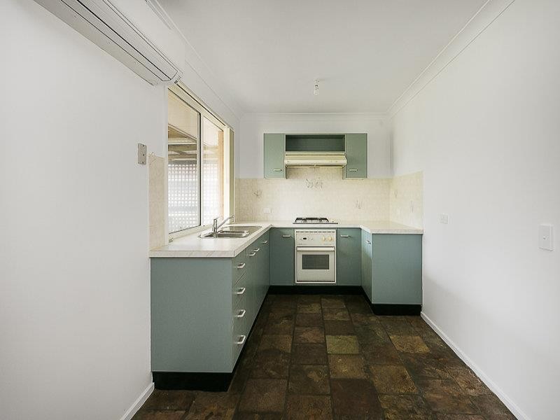 3 Lady Kendall Dr, Blue Haven NSW 2262